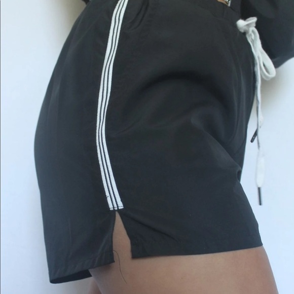 Track shorts - Picture 3 of 3